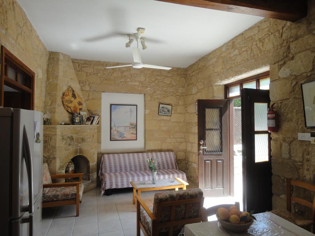 شقة Spanos House Goudhi المظهر الخارجي الصورة